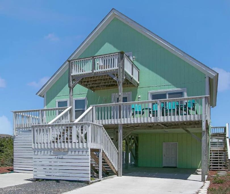 Villa Pool Haven Ocean View Oak Island Esterno foto