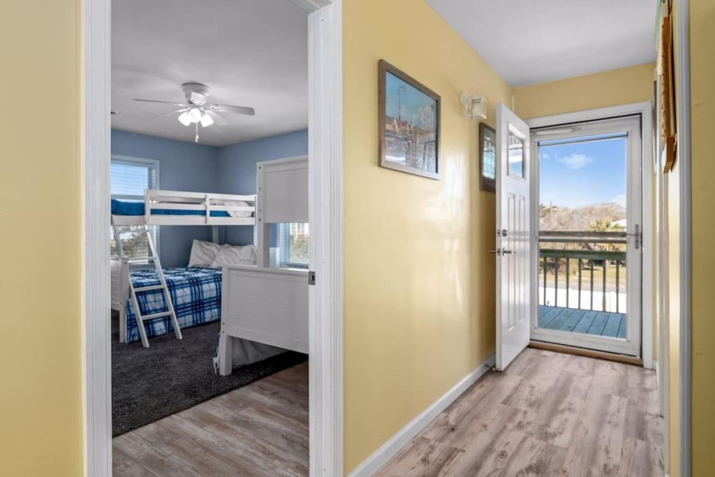 Villa Pool Haven Ocean View Oak Island Esterno foto