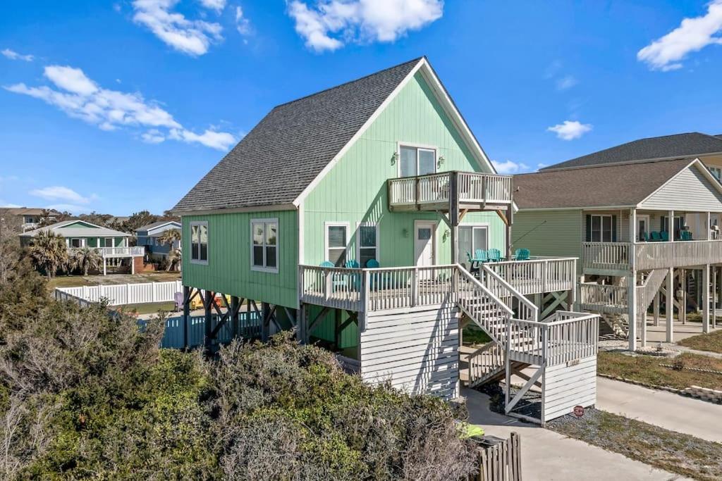 Villa Pool Haven Ocean View Oak Island Esterno foto